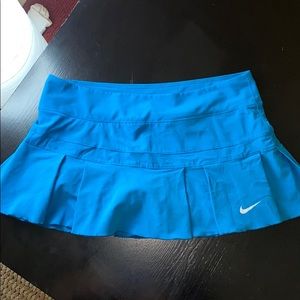Nike women’s skirt